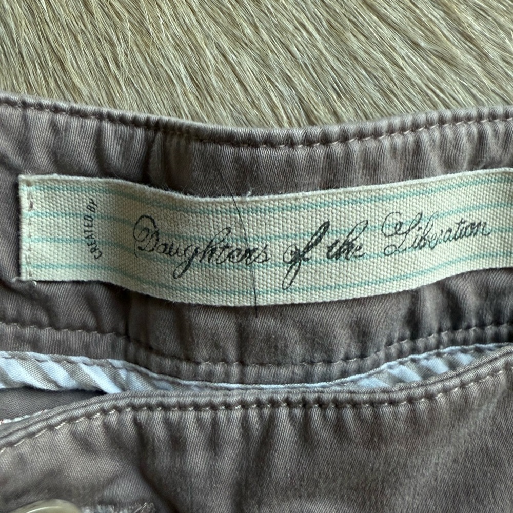 Anthropologies Daughters of the Liberation- paper bag color, coolest belt - Picture 5 of 10